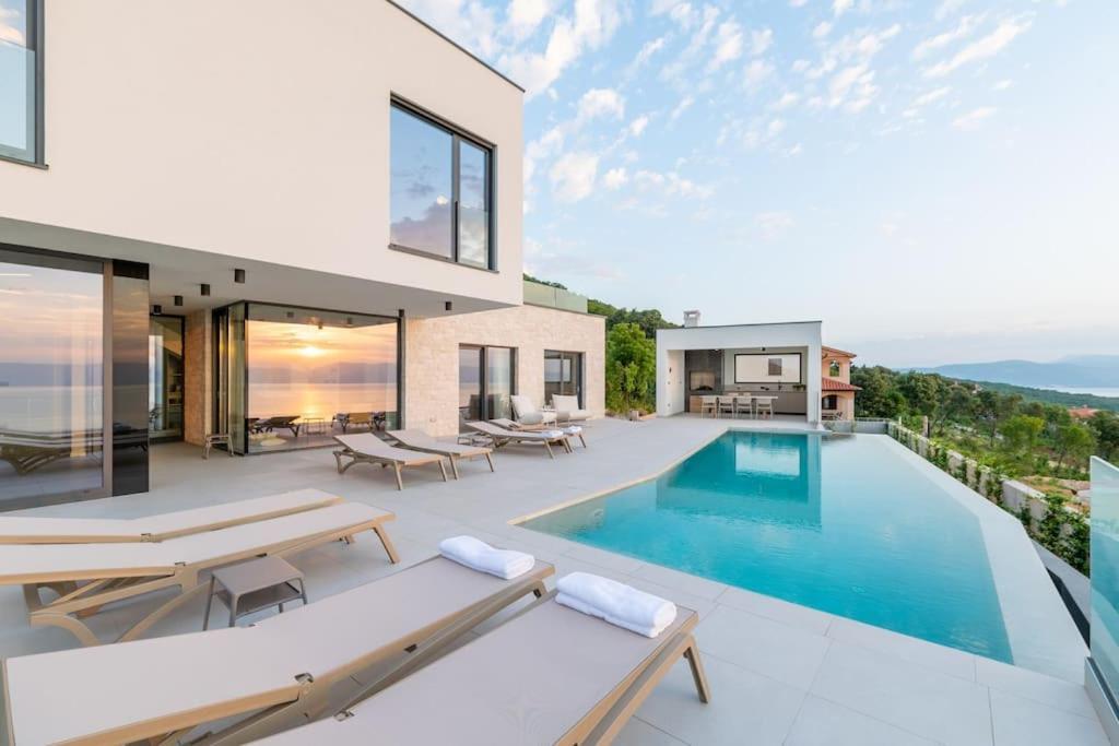 Villa Rovni By Istrialux Ravni Εξωτερικό φωτογραφία