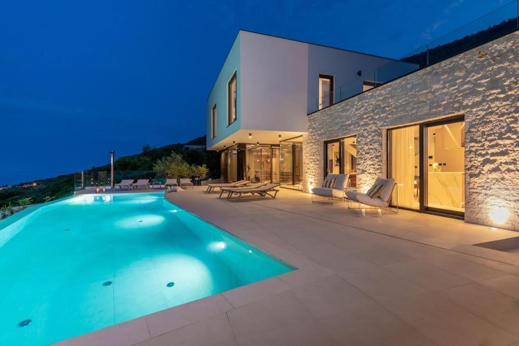 Villa Rovni By Istrialux Ravni Εξωτερικό φωτογραφία