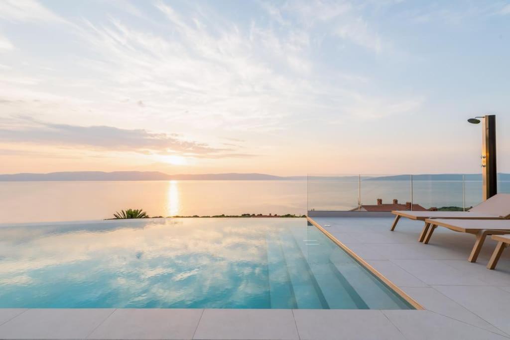 Villa Rovni By Istrialux Ravni Εξωτερικό φωτογραφία